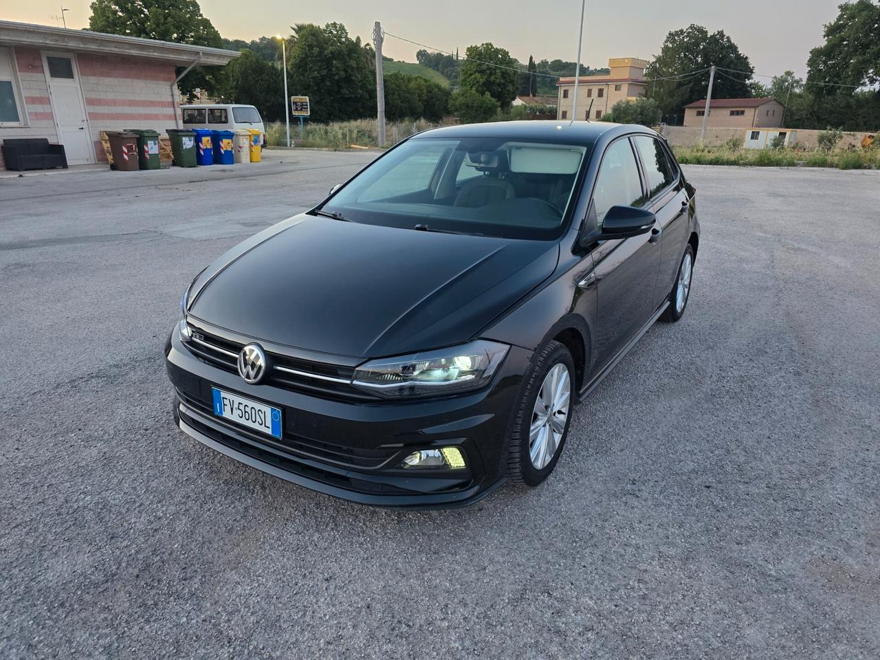 Volkswagen Polo 1.6 TDI 95 CV 5p. R Line. Highline BlueMotion Technology