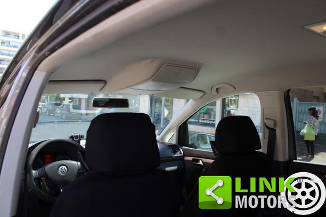 VOLKSWAGEN Touran 1.9 TDI 105CV DPF Highline 7 Posti per Neopatent..