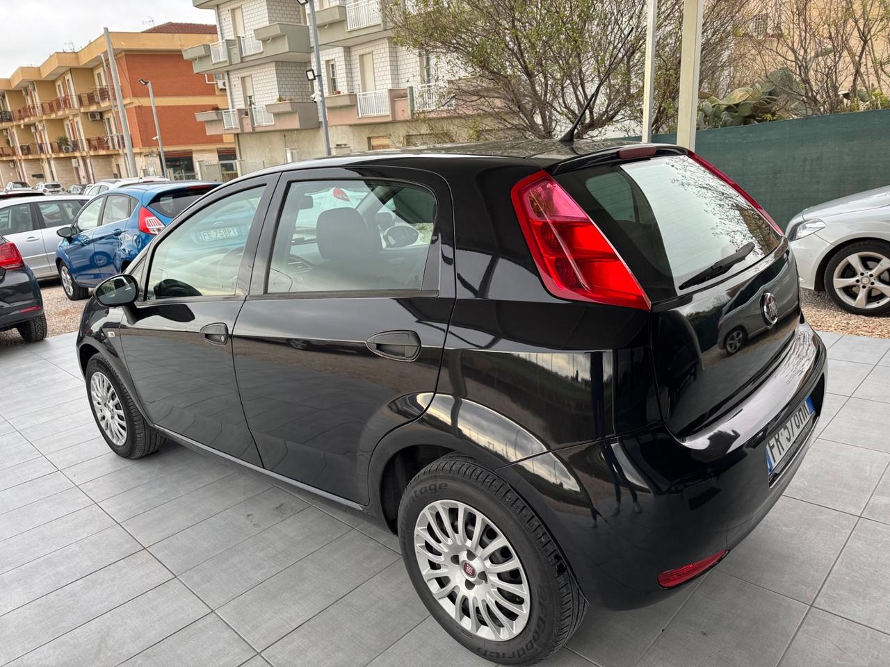 Fiat Punto 1.2 8V 5 porte Street