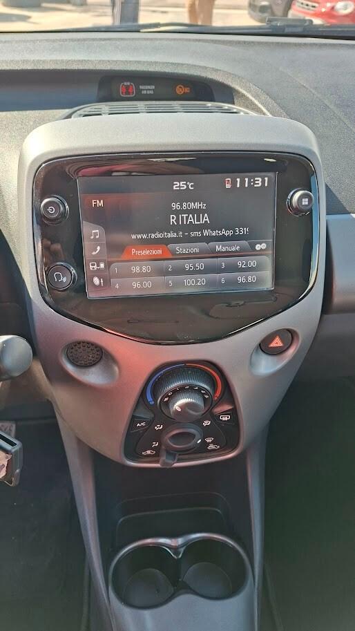 Toyota Aygo Connect 1.0 VVT-i 72 CV 5 porte 2021