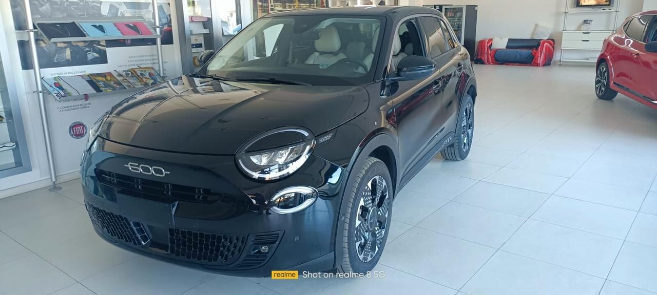 Fiat 600 Hybrid 100 CV DCT MHEV La Prima