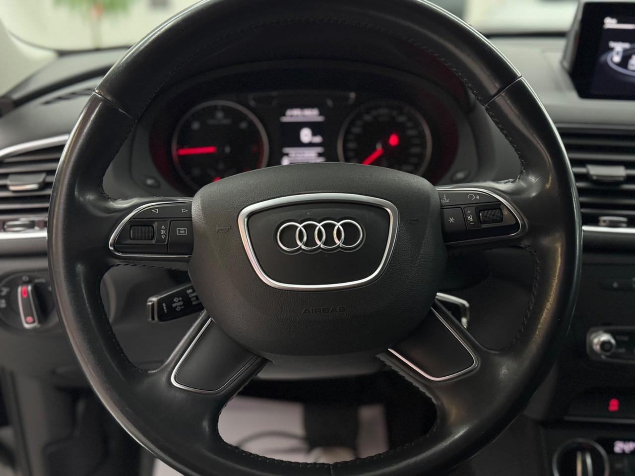 Audi Q3 2.0 TDI 184 CV S tronic quattro edition Sport