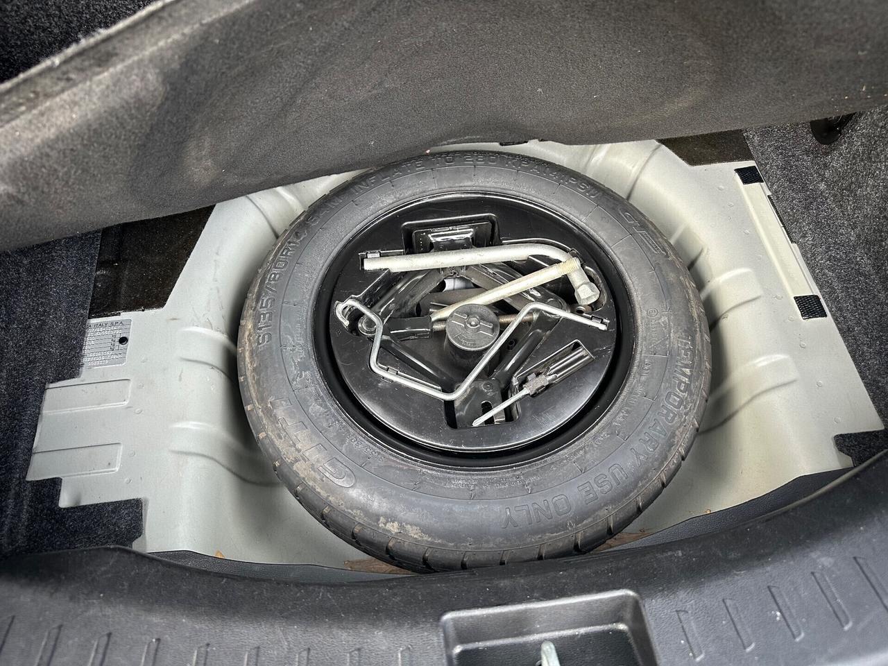 Lancia Ypsilon 1.0 FireFly 5 porte S&S Hybrid Ecochic Gold