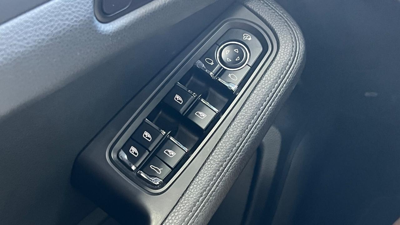 Porsche Macan 2.0 265CV