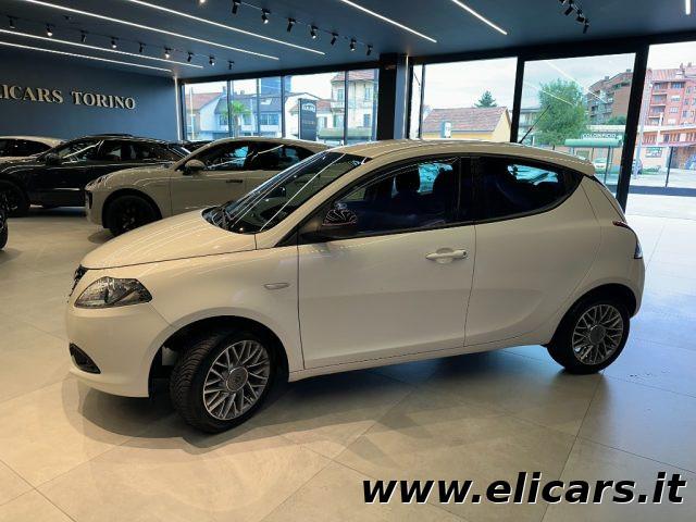 LANCIA Ypsilon 1.2 69 CV 5 porte GPL Ecochic Gold