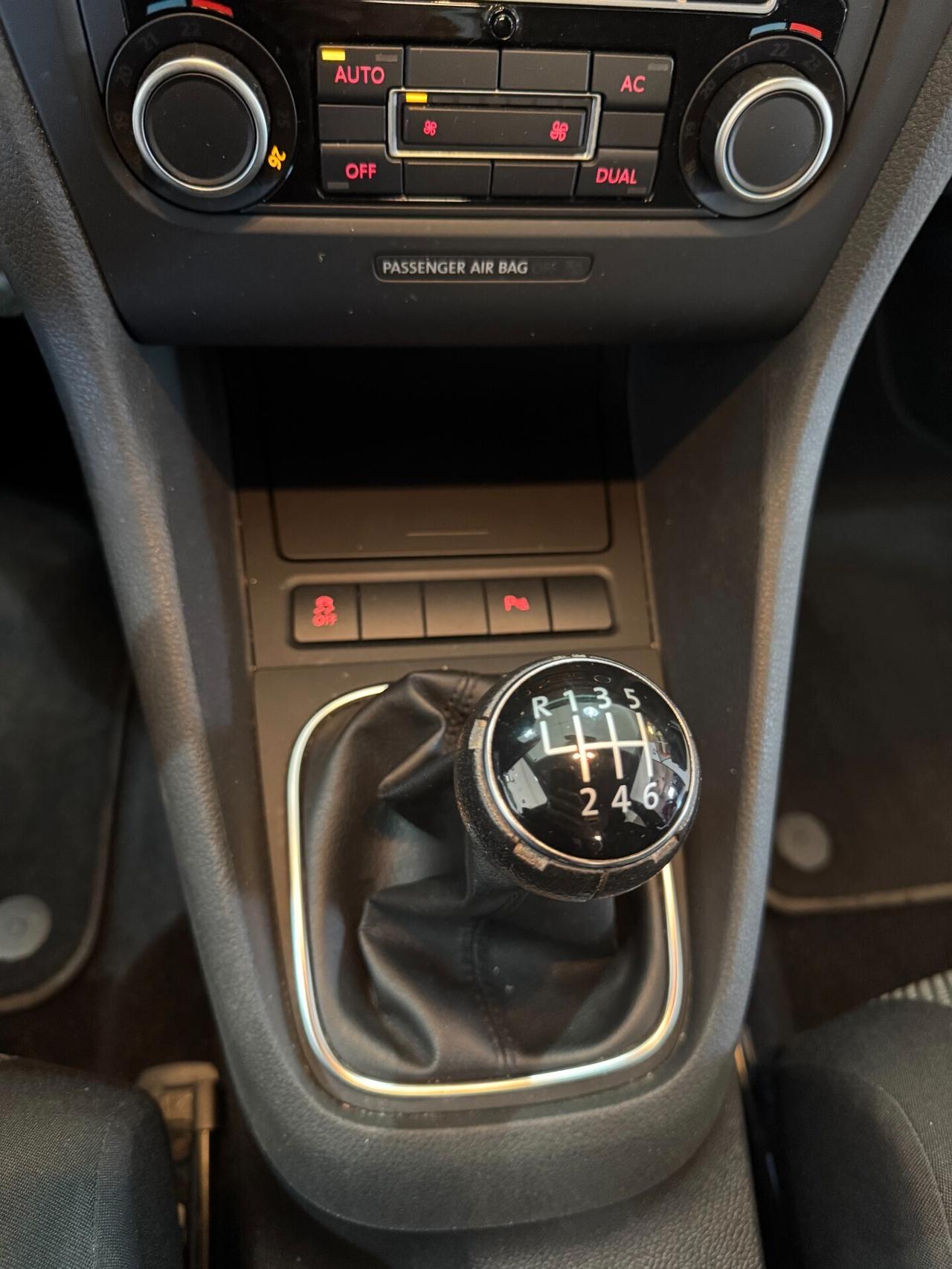 Volkswagen Golf 1.2 TSI 5p. Comfortline 105 cv OK NEOPATENTATI