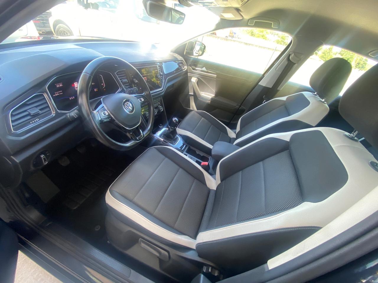Volkswagen T-Roc 1.6 TDI SCR Advanced BlueMotion Technology 116CV
