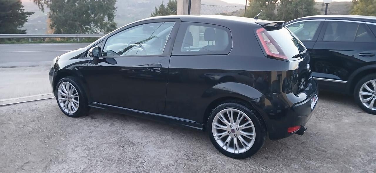 Fiat Grande Punto 1.3 MJT 75 CV 3 porte - 2010
