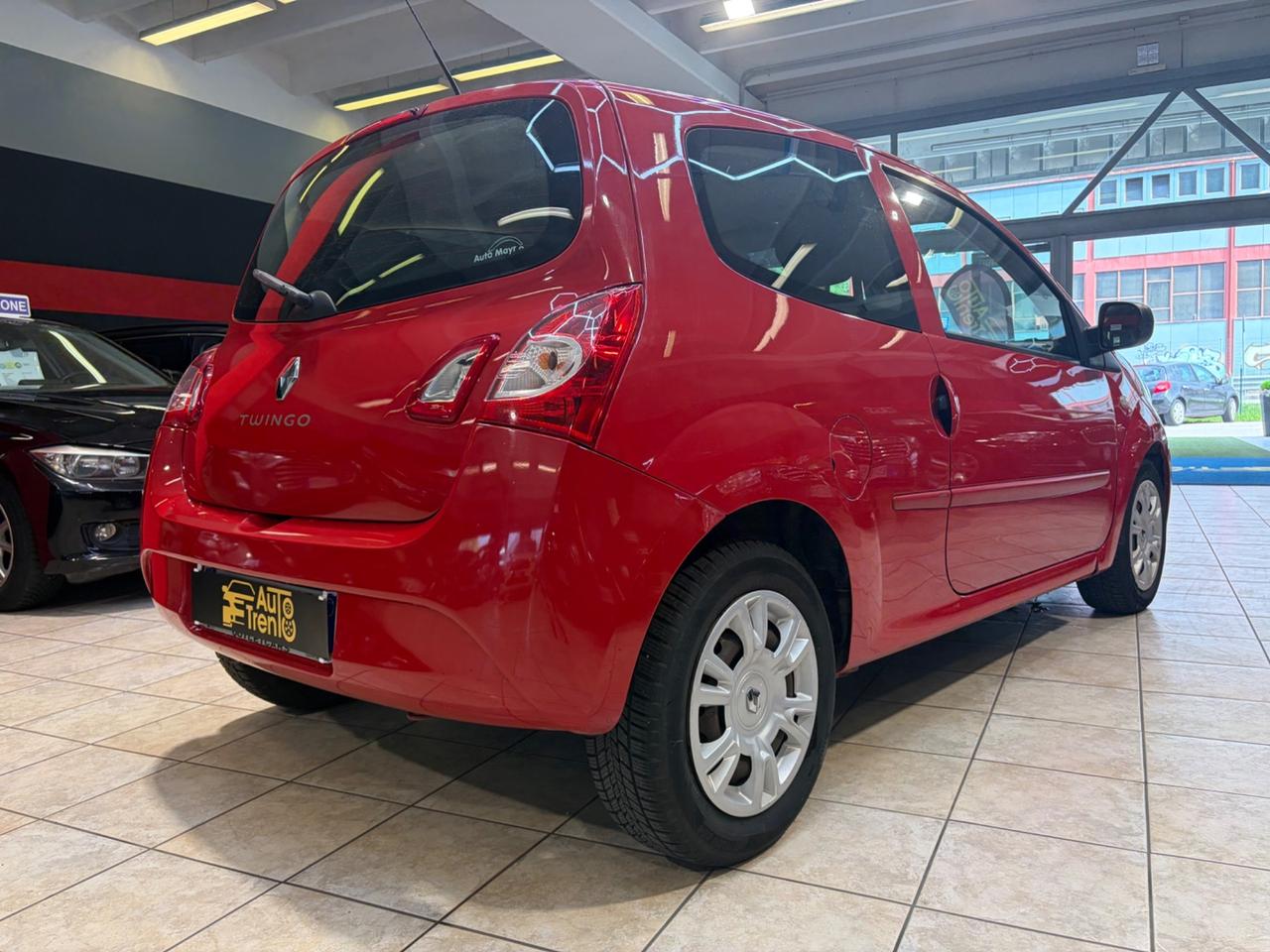 Renault Twingo 1.2 16V Etoile solo 110.000 km