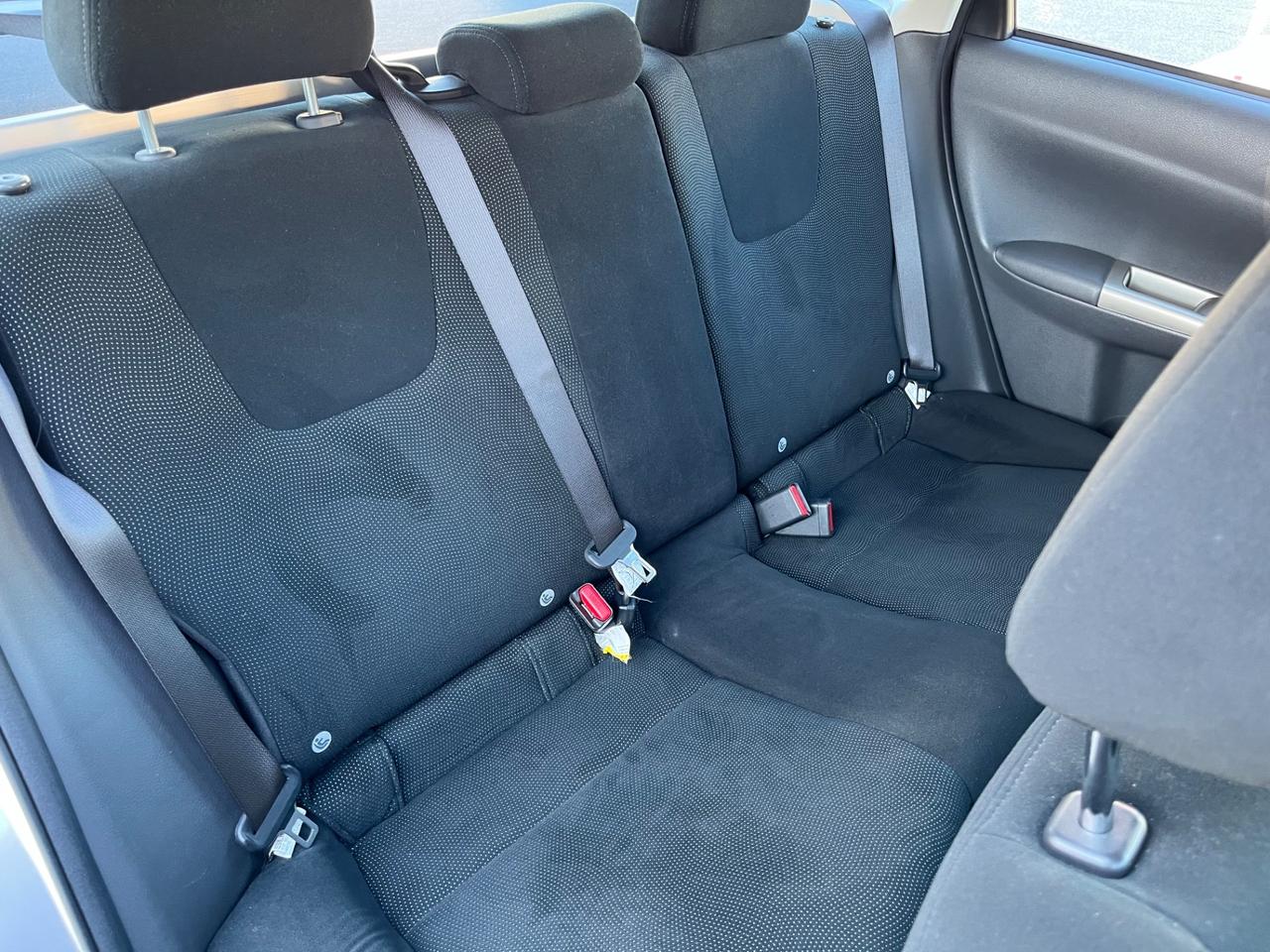 Subaru Impreza 1.5R 4x4