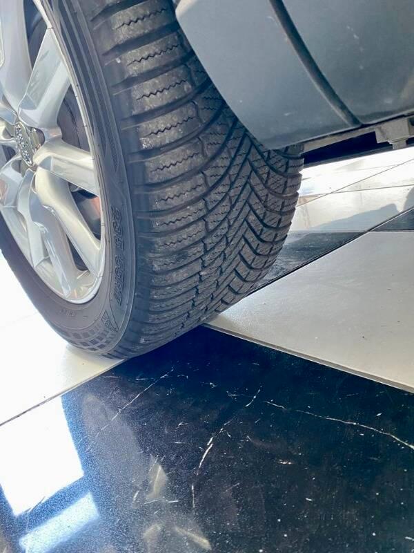 Audi Q3 2.0 tdi Business 150cv s-tronic