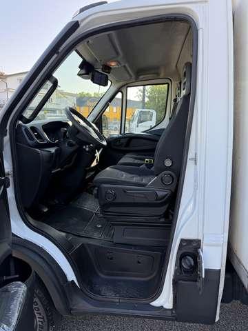 Iveco Daily 60C15FrigoFNAX-20°CATP12 274000x2105x1900kg2560