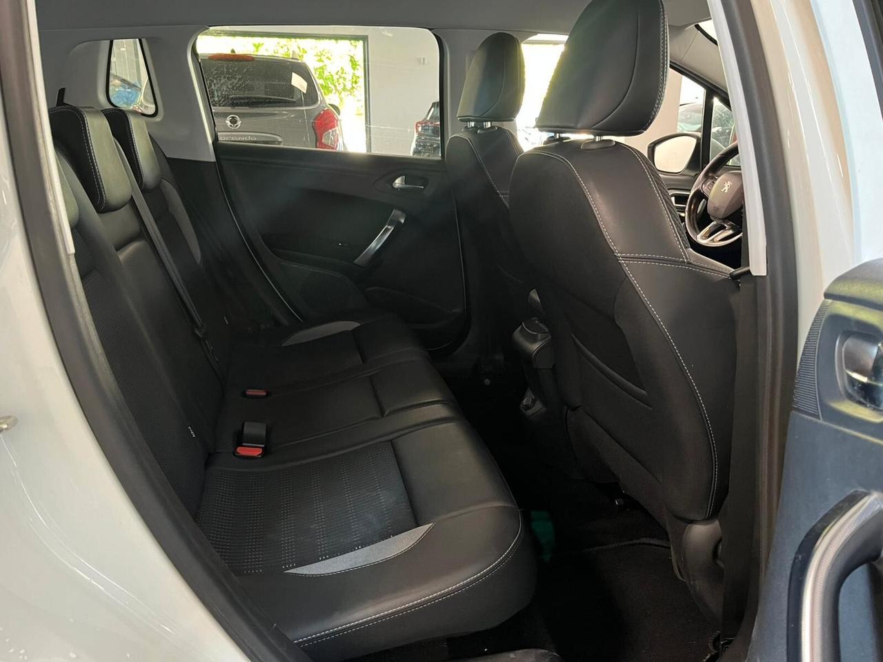 Peugeot 2008 BlueHDi 75 Access
