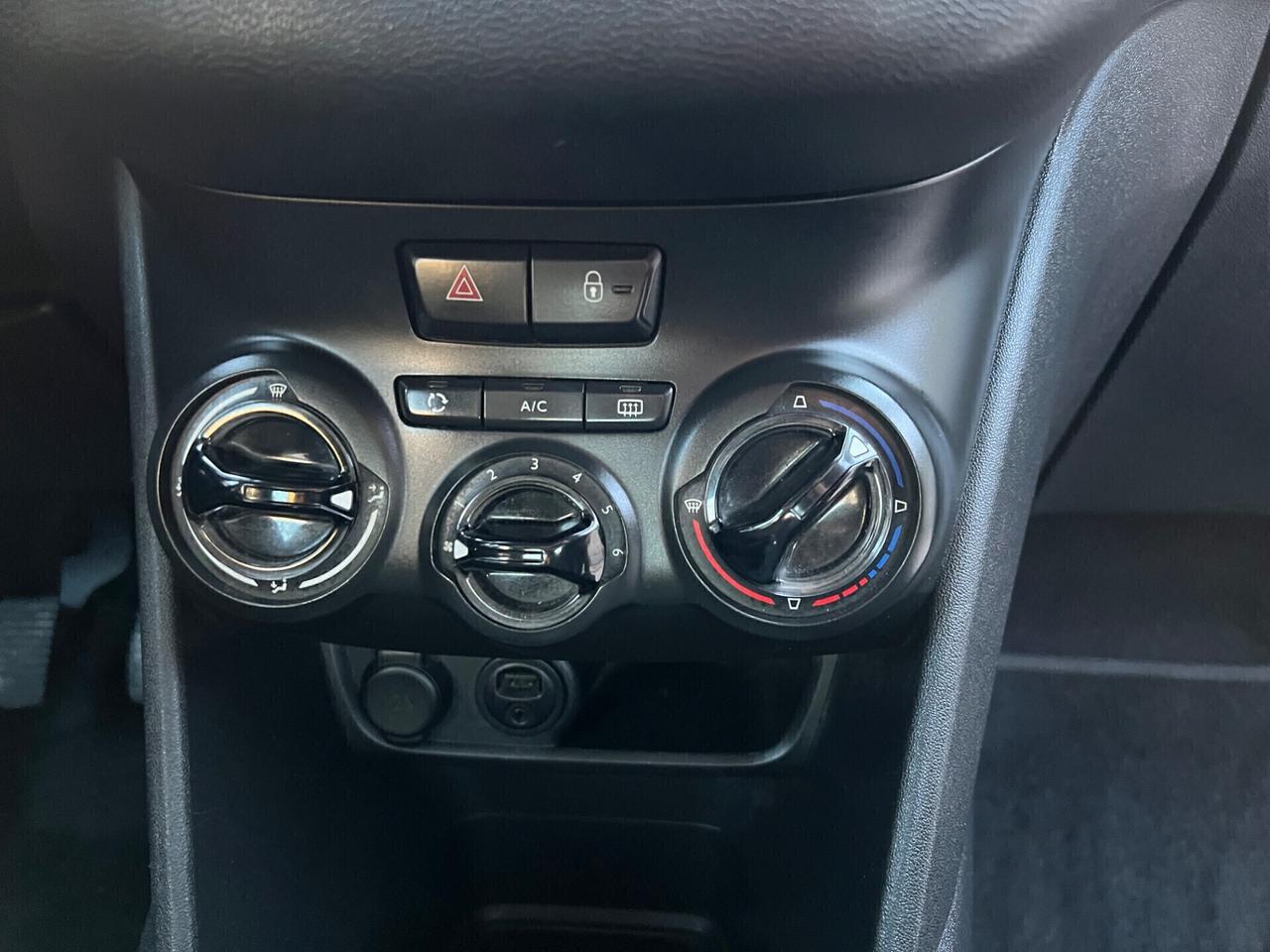 Peugeot 208 1.2 VTi 82 CV 5 porte Allure