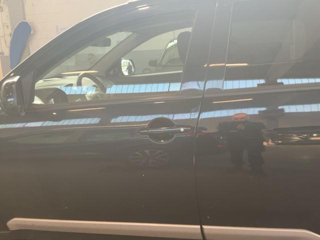 MITSUBISHI Outlander 2.0 DI-D Instyle 7 p.ti DPF