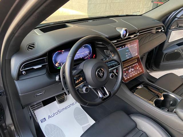 MASERATI Grecale Grecale MHEV 330 CV Modena TETTO APR/PAN.