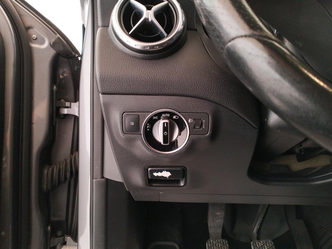Mercedes-benz GLA 200 d Sport