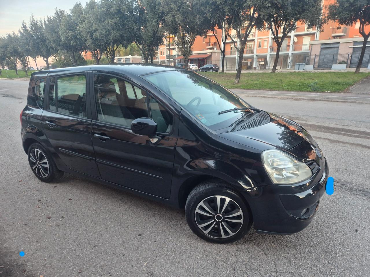 Renault Modus Grand 1.5 dCi 85CV Dynamique