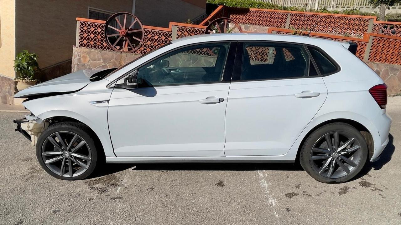 Volkswagen Polo Business 1.0 TSI 5p. Highline incidentata