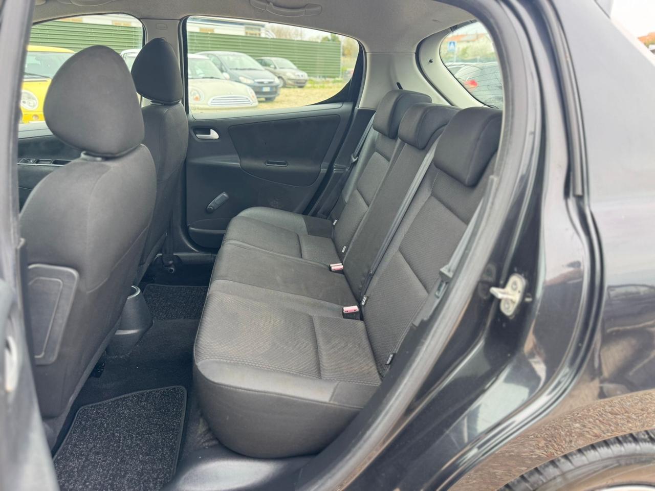 Peugeot 207 1.4 8V 75CV 5p. Energie Sport ECO GPL