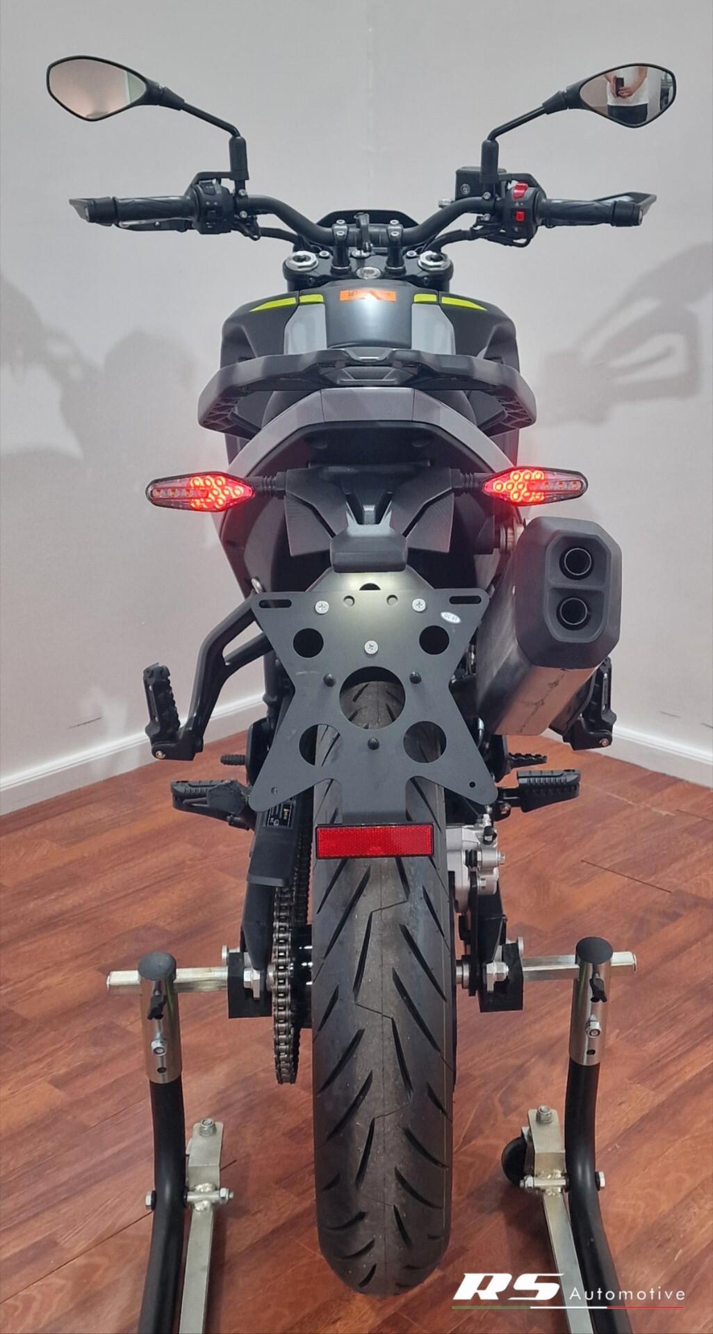 Benelli BKX 125 S