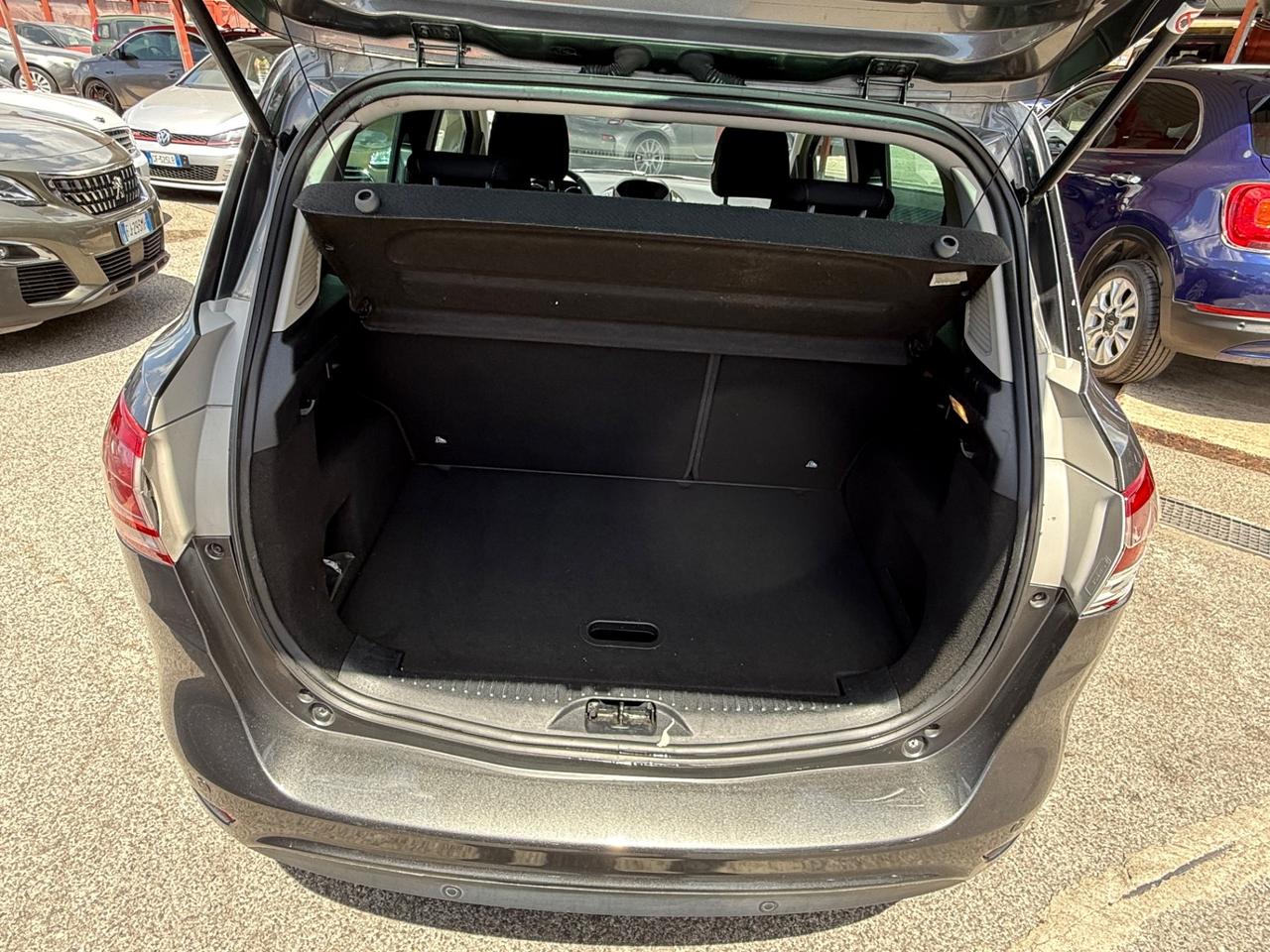 B-Max 1.5 TDCi 95 CV Business Titanium-unipro-rate