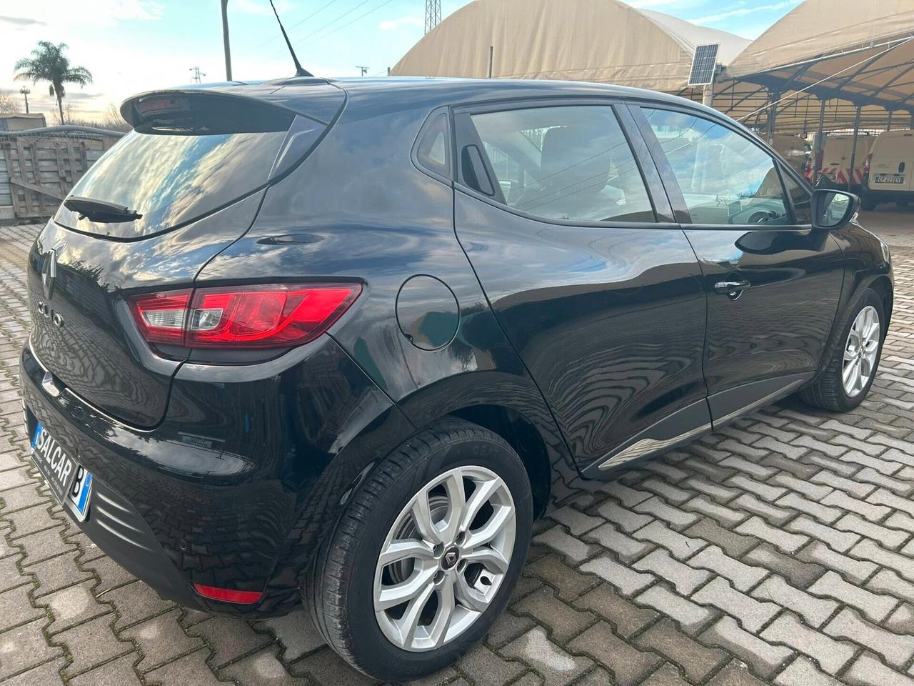 Renault Clio 900 GPL DI SERIE 90CV UNIPROPRIETARIO