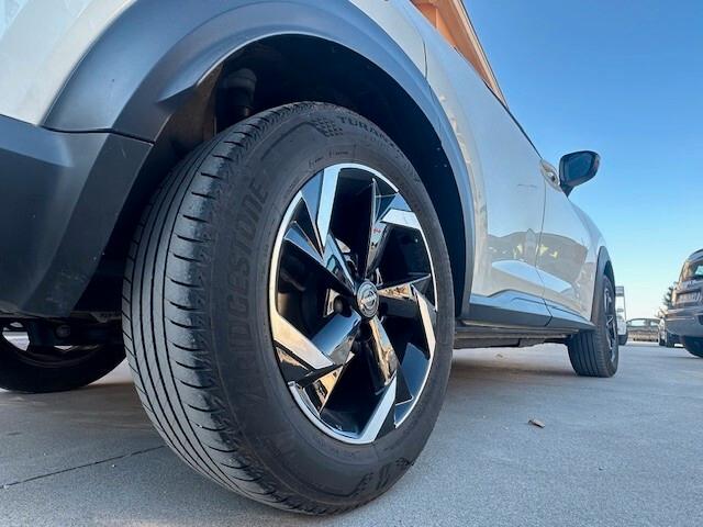 Nissan Juke 1.0 DIG-T 114 CV N-Connecta 2024 13000km