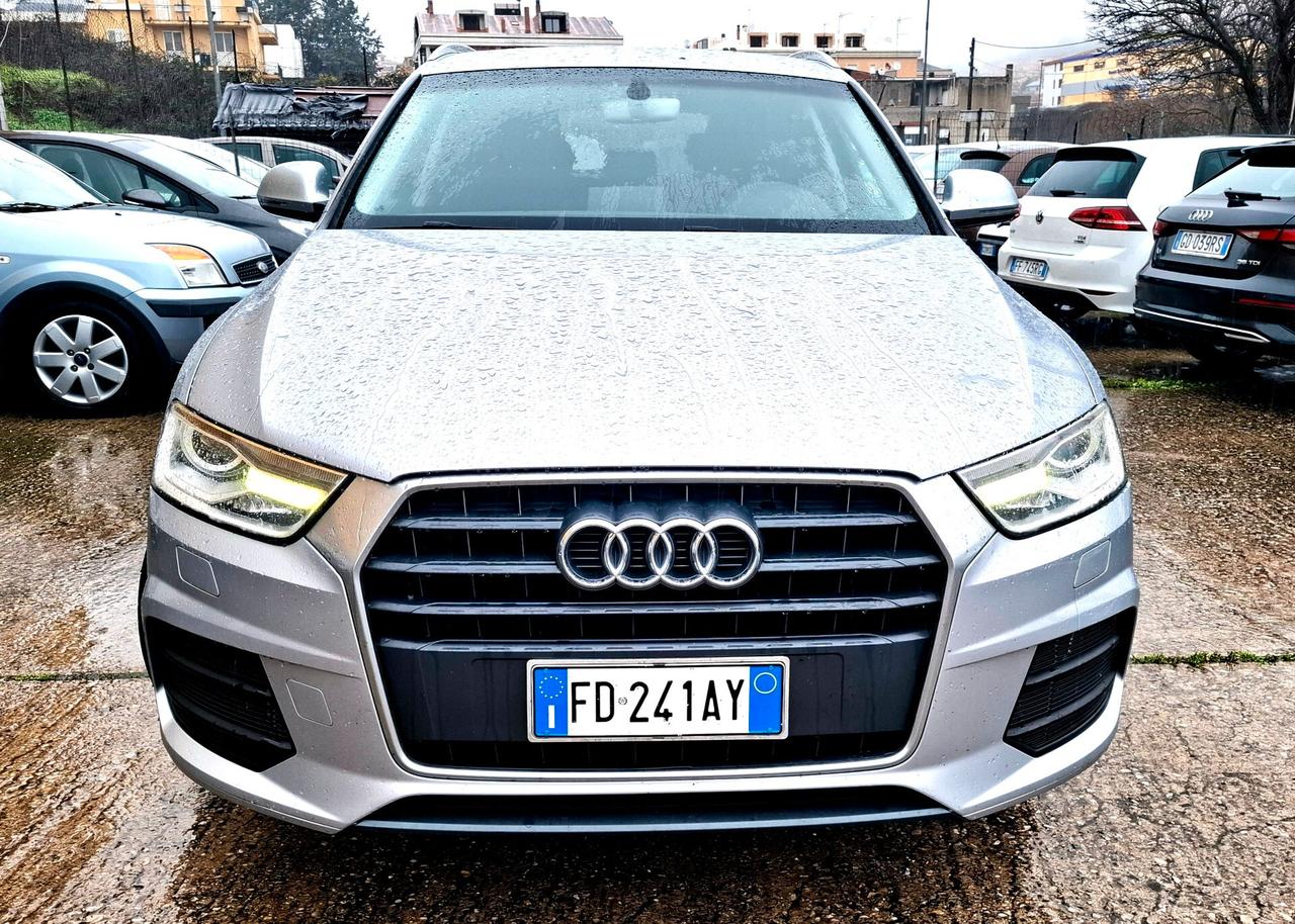 Audi Q3 2.0 TDI 150 CV Business