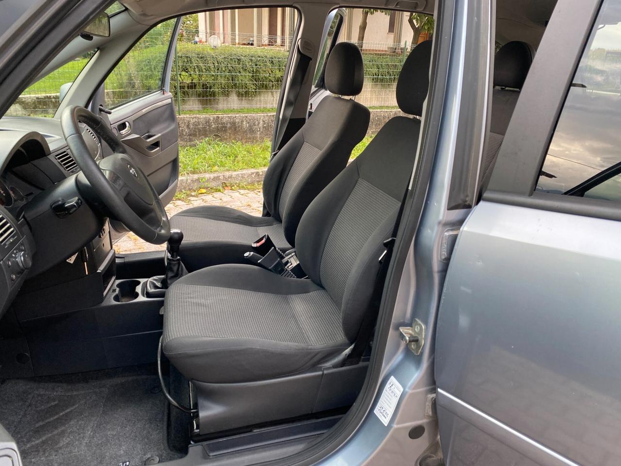 Opel Meriva 1.4i Cosmo OK NEOPATENTATO
