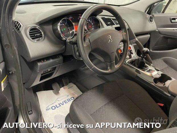 PEUGEOT 3008 1.6 HDi 115CV Active