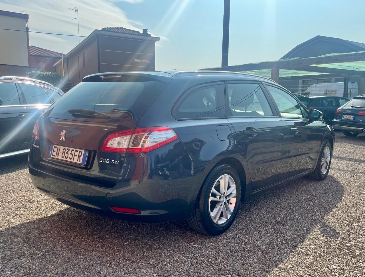 Peugeot 508 1.6 HDi 115CV SW
