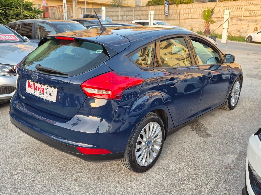 Ford Focus BERLINA 1.5 TDCi 120CV Plus