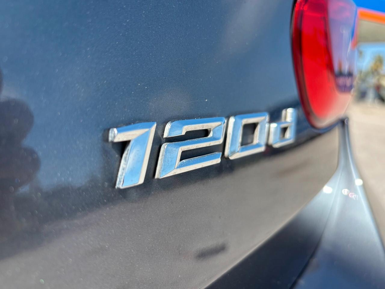 Bmw 120 120d 5p. Urban