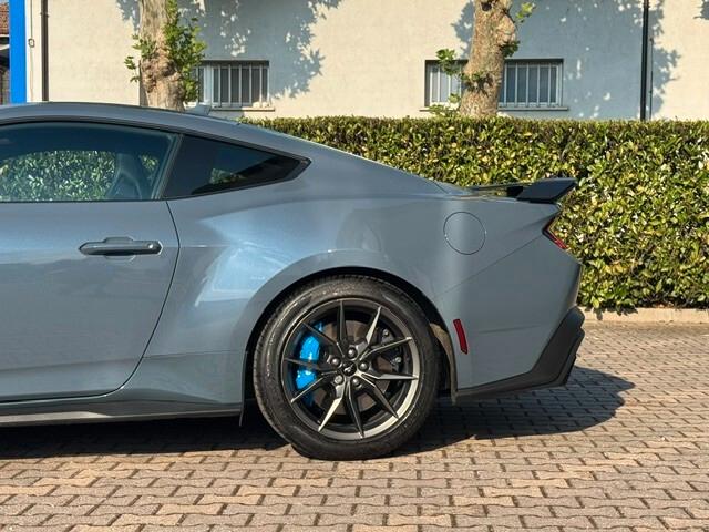 Ford Mustang Fastback 5.0 V8 Dark Horse