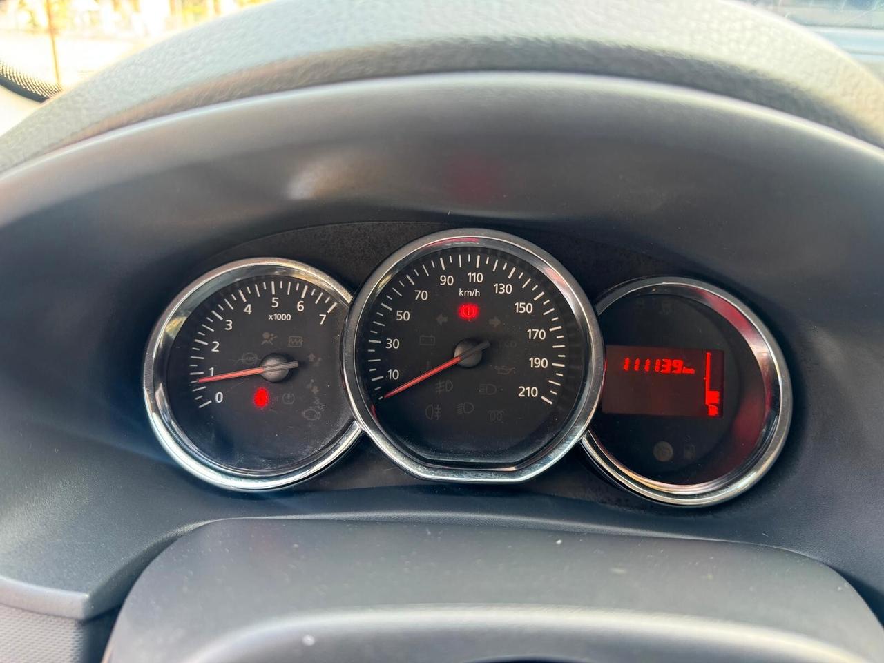 Dacia Sandero ANNO 2015 0.9 BENZ 111.000 KM EURO6