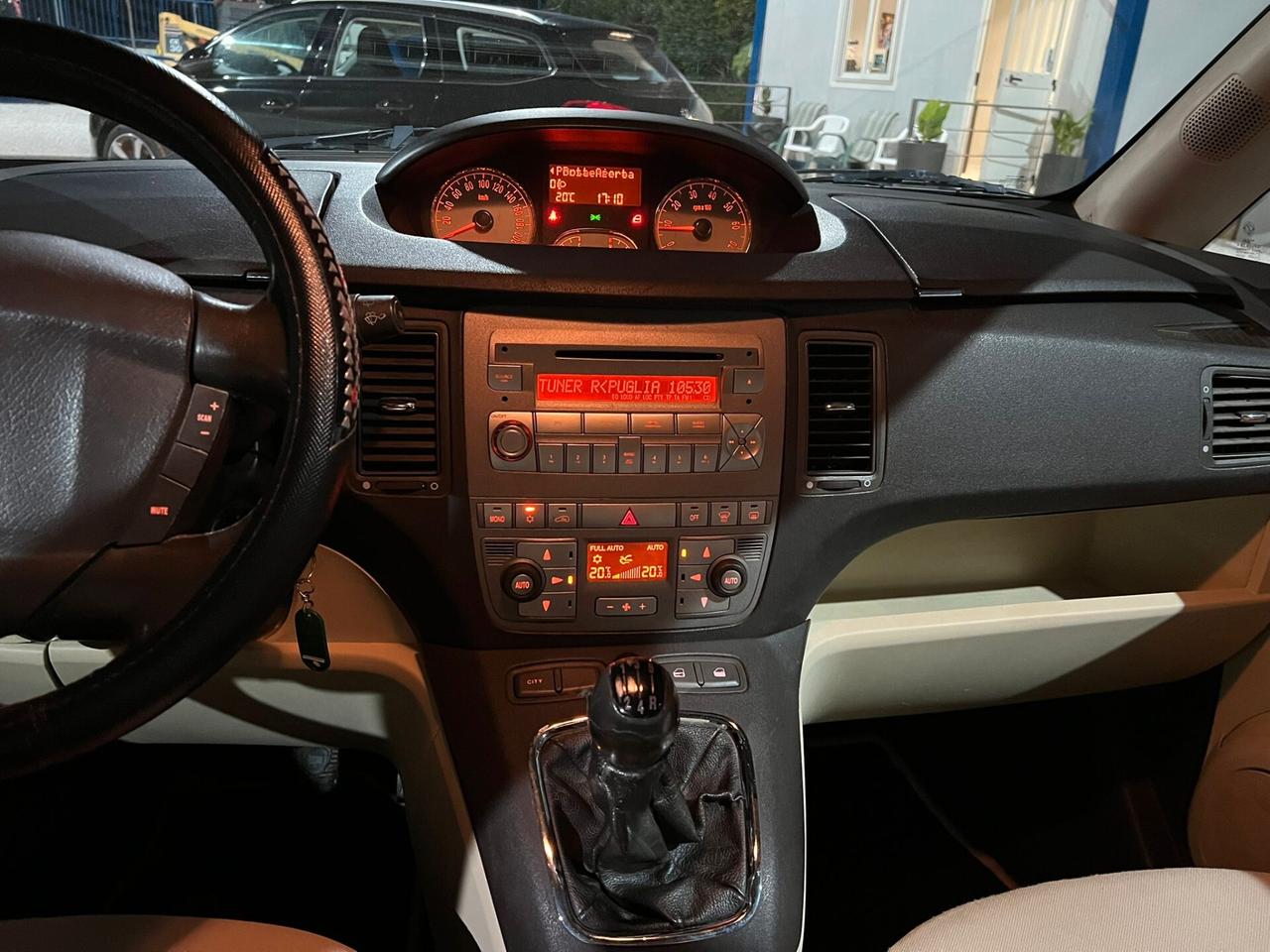 Lancia MUSA 1.9 Multijet Platino