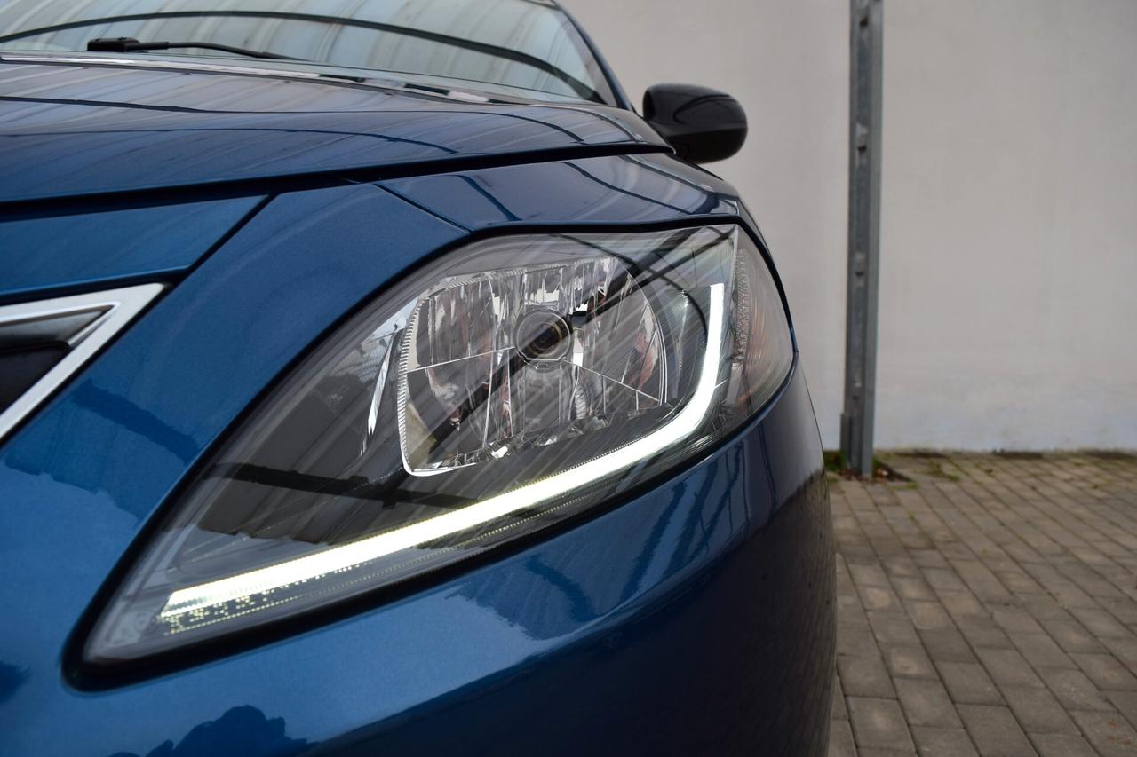 Lancia Ypsilon 1.0 Firefly Hybrid 70 cv Gold