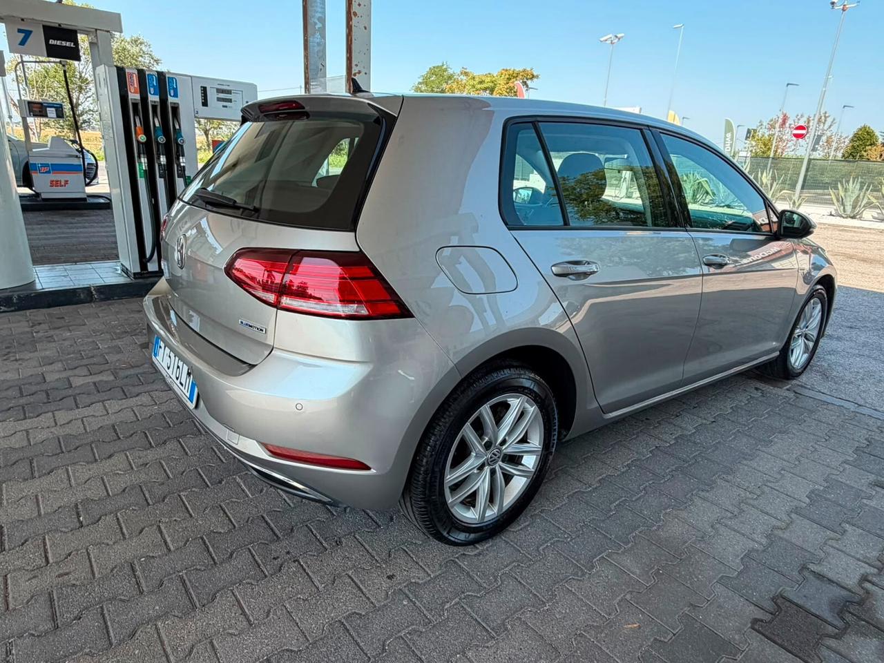 Volkswagen Golf 1.5 TGI DSG 5p. Executive BlueMotion Technology