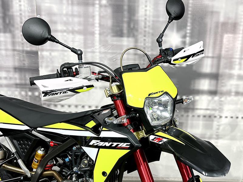 Fantic Motor XMF 125 Motard Competition