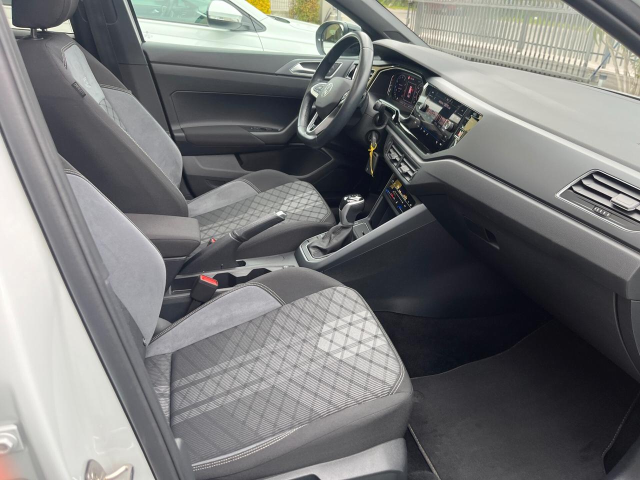 Volkswagen Taigo 1.0 TSI 115 CV DSG R-Line**KM 27635**