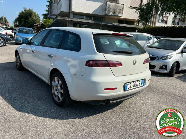 ALFA ROMEO 159 2.0 JTDm Sportwagon