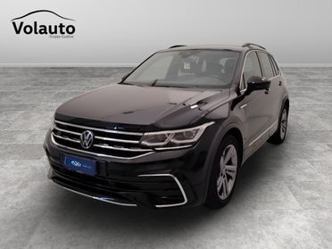 VOLKSWAGEN Tiguan II 2021 - Tiguan 1.5 tsi R-Line 150cv dsg