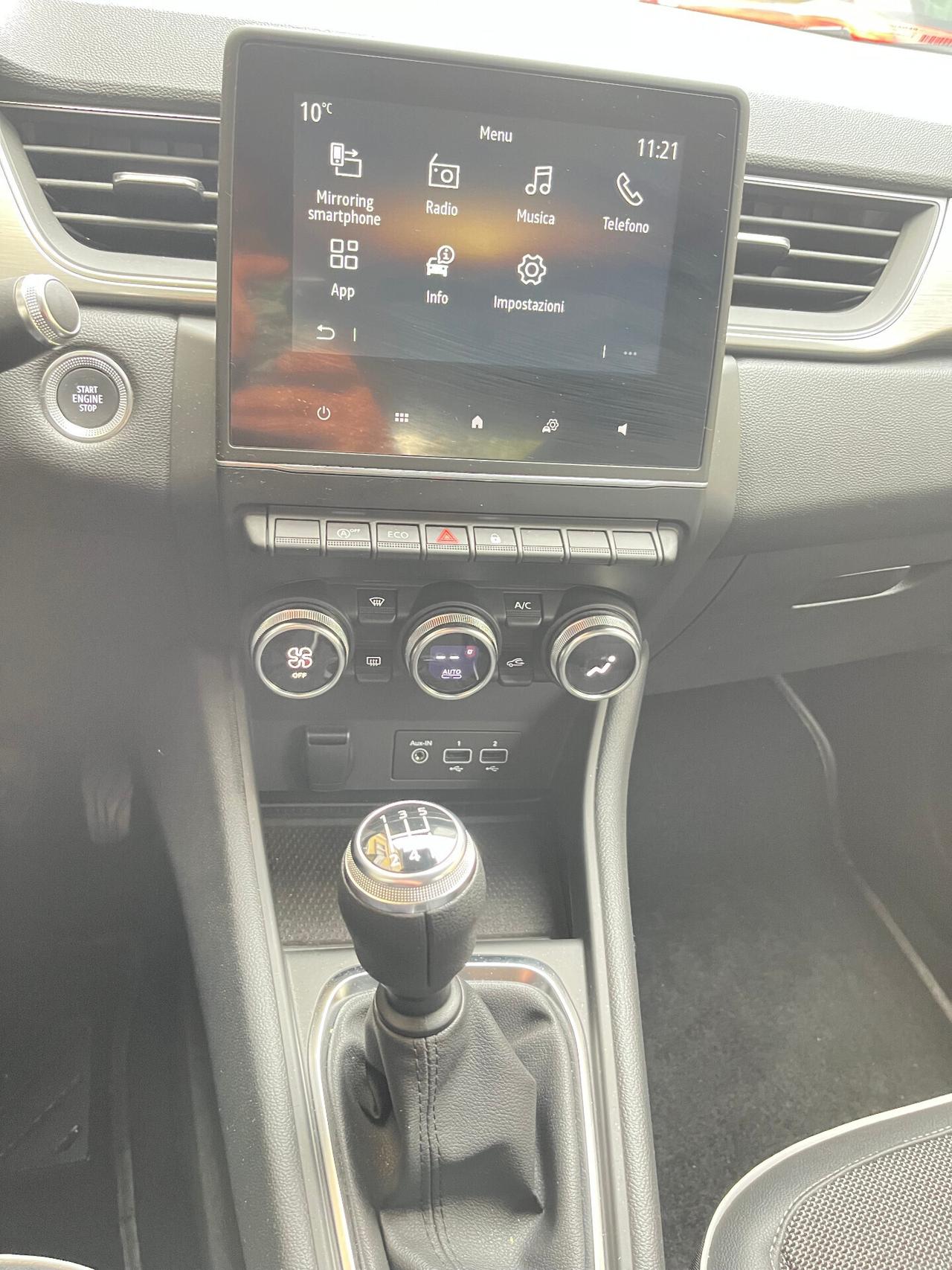 RENAULT CAPTUR 1.0 TCe ZEN BENZINA - KM 14.745 - ANCHE PER NEOPATENTATI