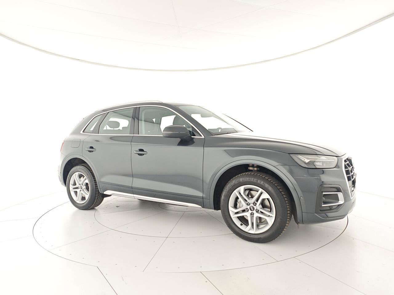 Audi Q5 - 40 TDI 204 CV quattro S tronic Business Advanced