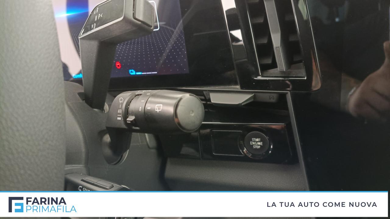 RENAULT Austral 2023 - Austral 1.2 E-Tech full hybrid Iconic Esprit Alpine 200cv au