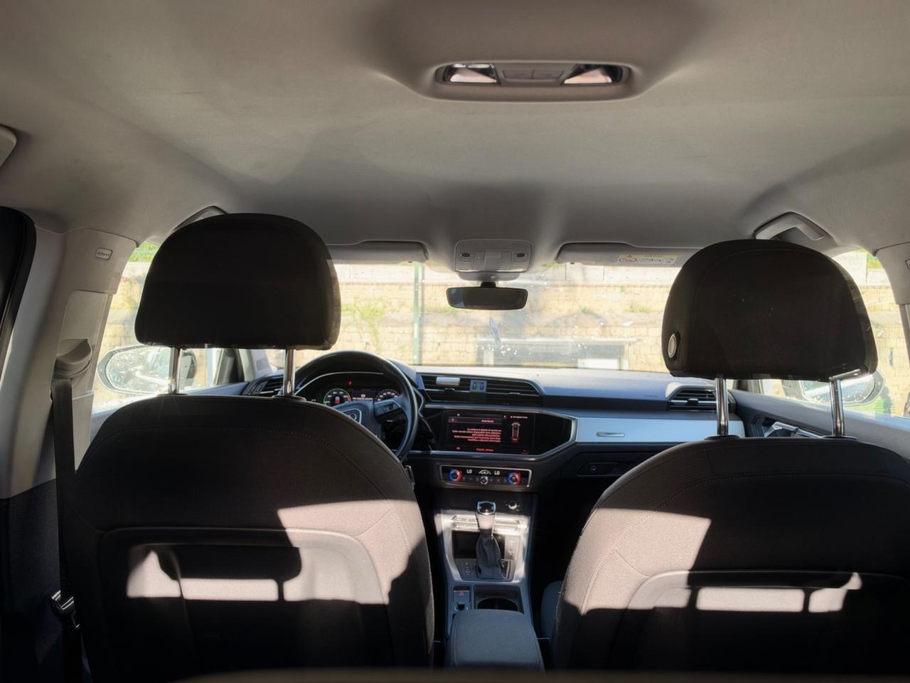 Audi Q3 SPB 45 TFSI e S tronic Business Plus