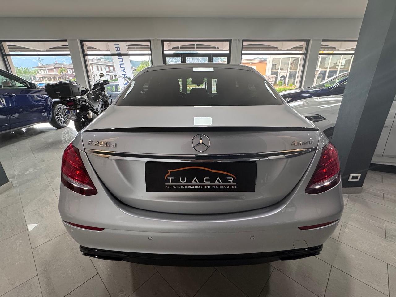 Mercedes-Benz E 220 E-Class E 220 D Business Sport