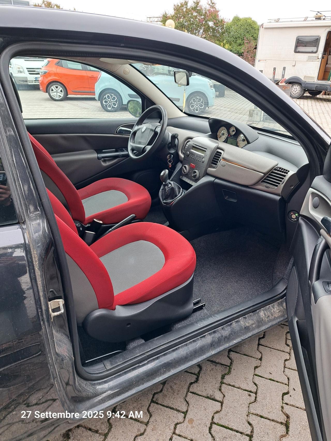 Lancia Ypsilon 1.2 Argento