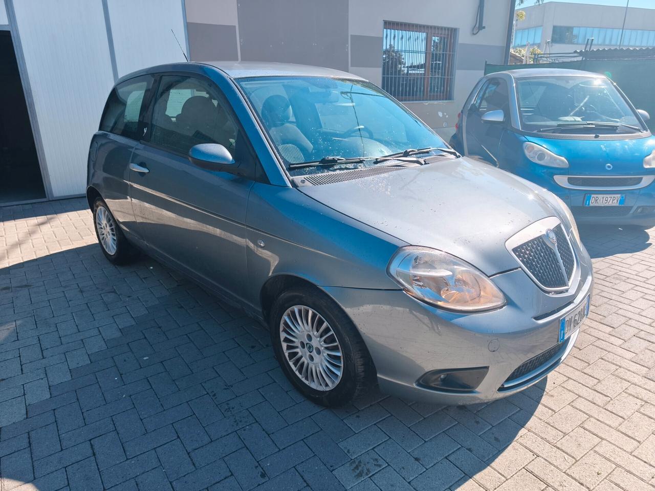 Lancia Ypsilon 1.2 benzina